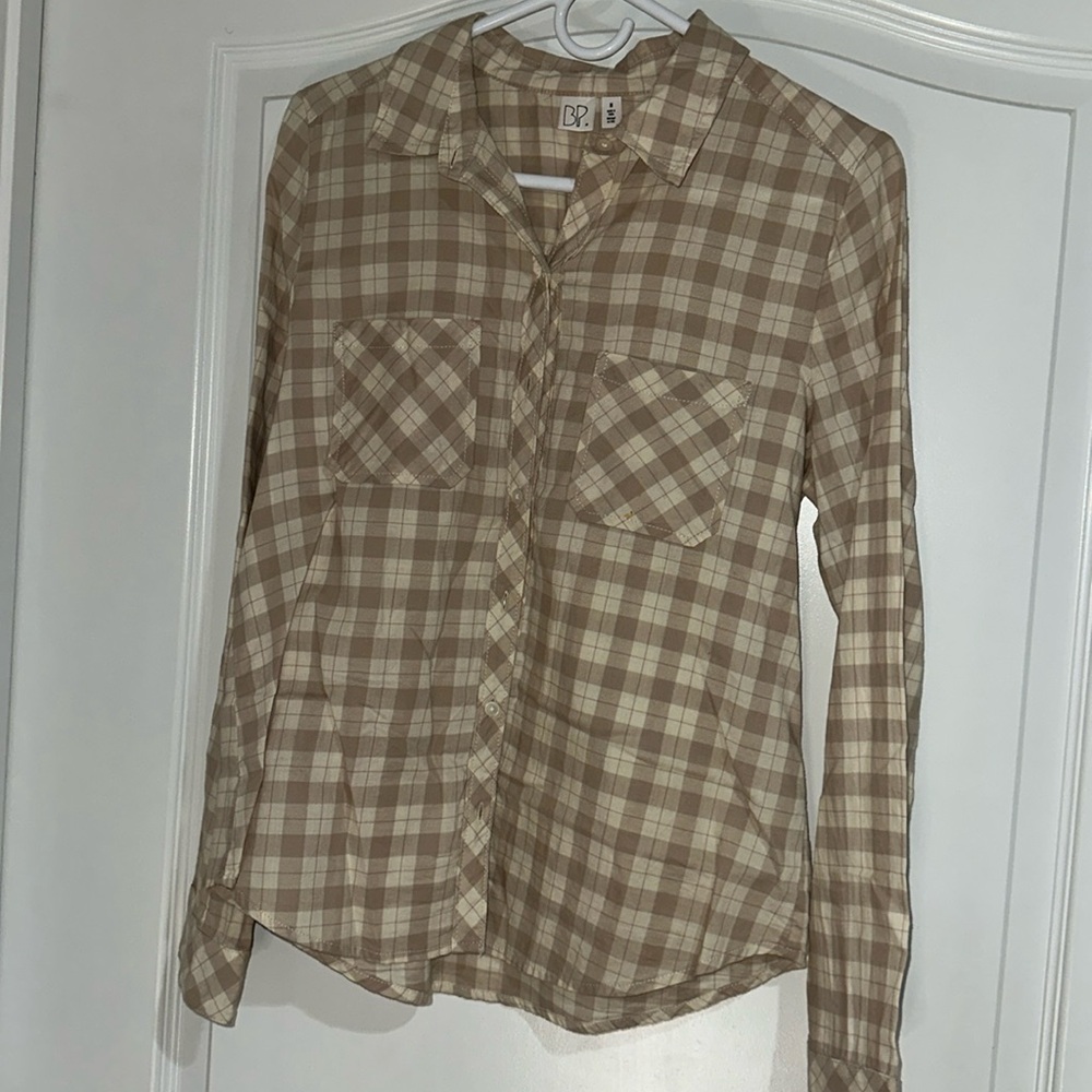 BP button down